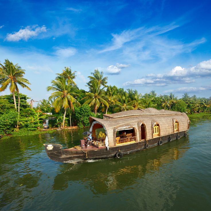 Exotic Kerala Tour 9 Days 8 Nights